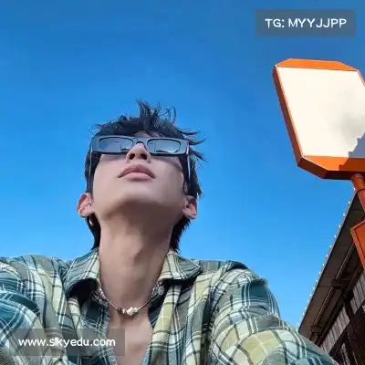 严颜含